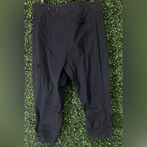 CHRISTOPHER & BANKS WOMENS CROPPED CARGO PANTS - Picture 2 of 8